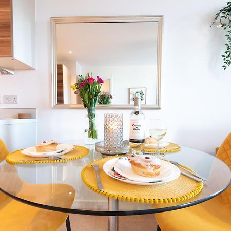 Amber Apartment Oasis - Your Gateway To Southampton'S Vibrant Heart, Port, Shopping Εξωτερικό φωτογραφία