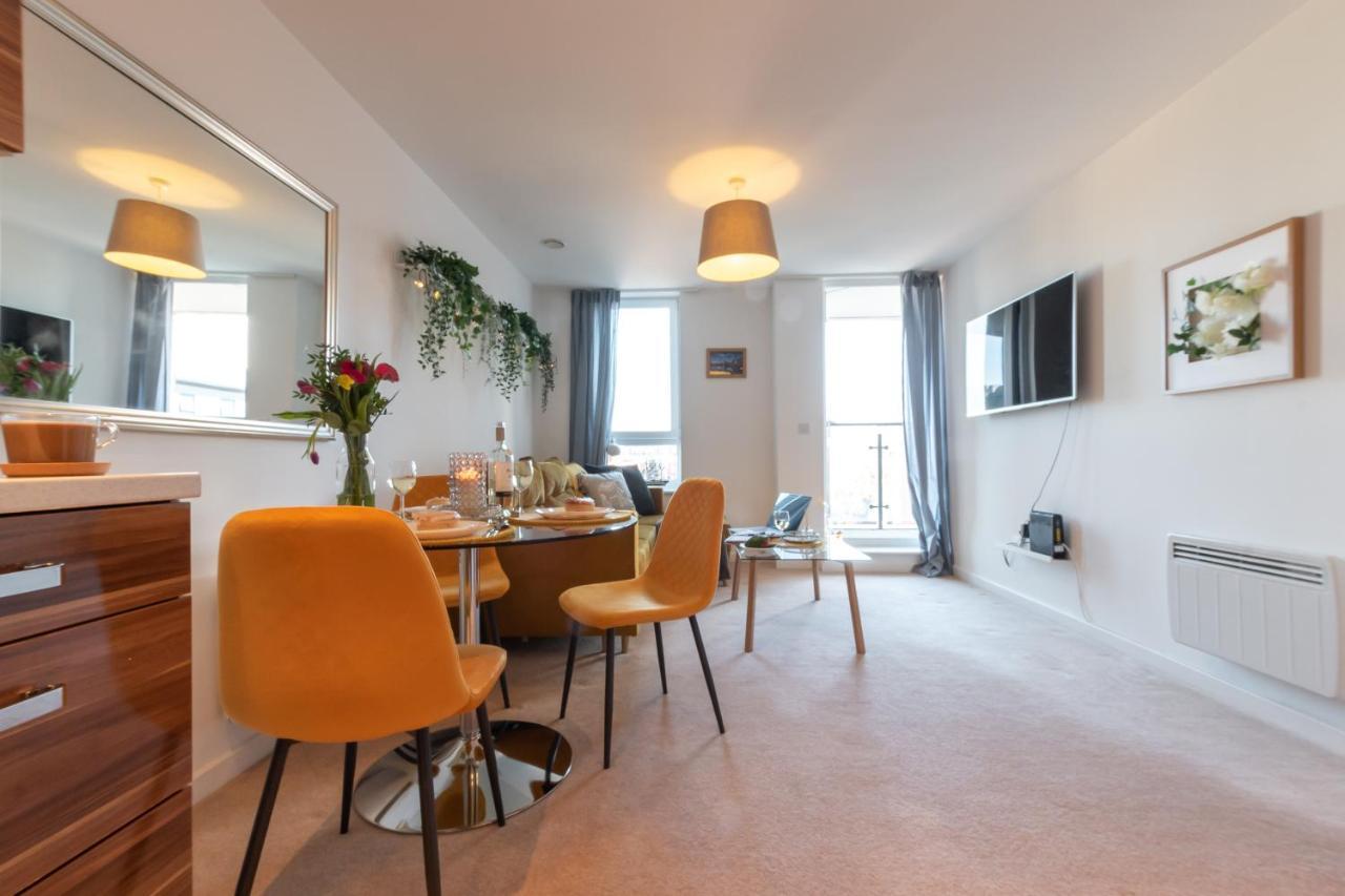 Amber Apartment Oasis - Your Gateway To Southampton'S Vibrant Heart, Port, Shopping Εξωτερικό φωτογραφία